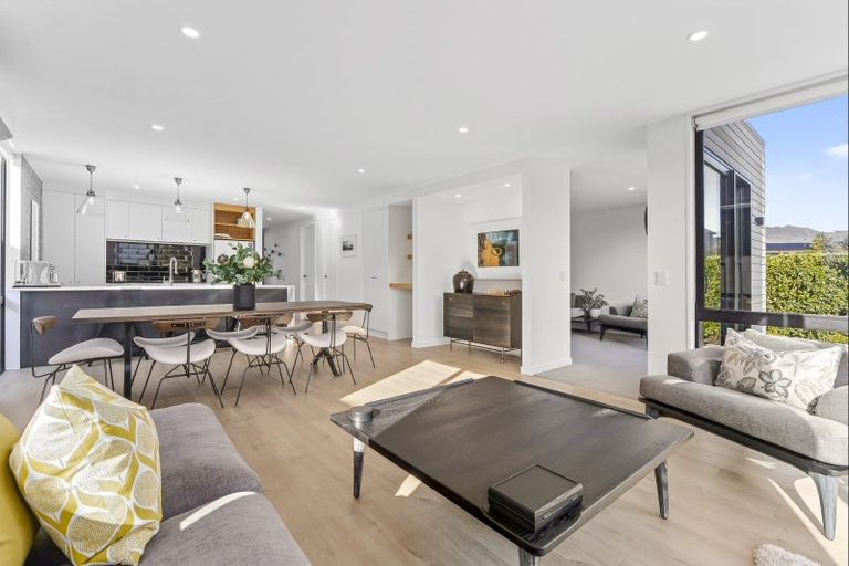 Photo of property in 1 Glen Dene Crescent, Wanaka, 9305