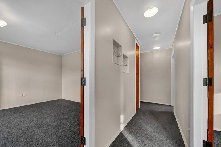 Photo of property in 9 Pacey Avenue, Hawera, 4610