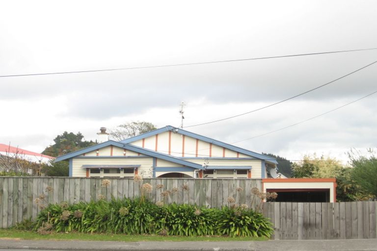 Photo of property in 8 Rimutaka Street, Paraparaumu, 5032