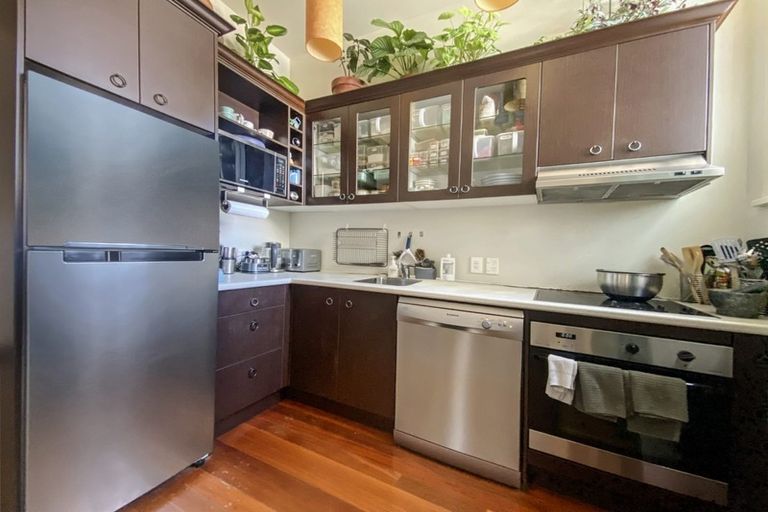 Photo of property in 11/30 Hanson Street, Mount Cook, Wellington, 6021