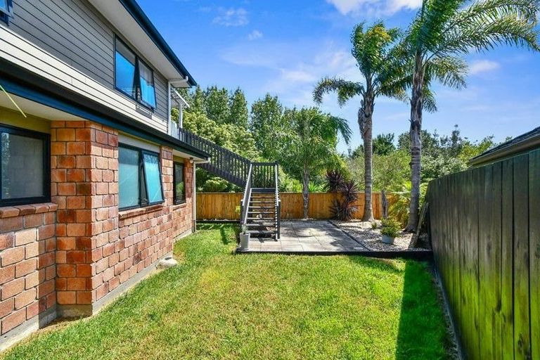 Photo of property in 11a Logan Place, Waiuku, 2123