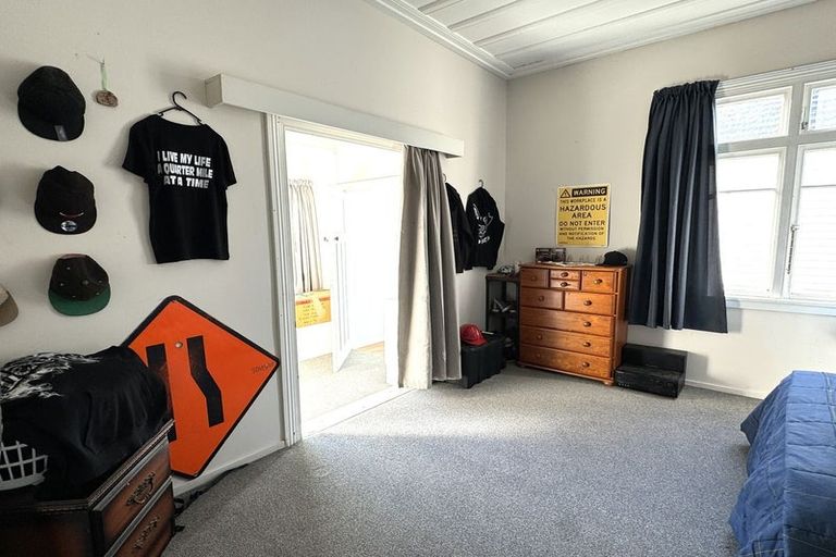 Photo of property in 105 Clyde Street, Balclutha, 9230