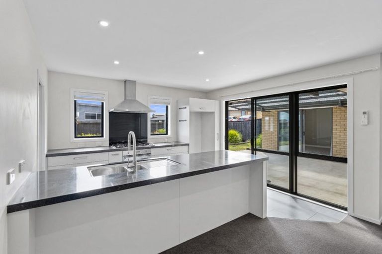 Photo of property in 30 Keston Crescent, Flagstaff, Hamilton, 3210