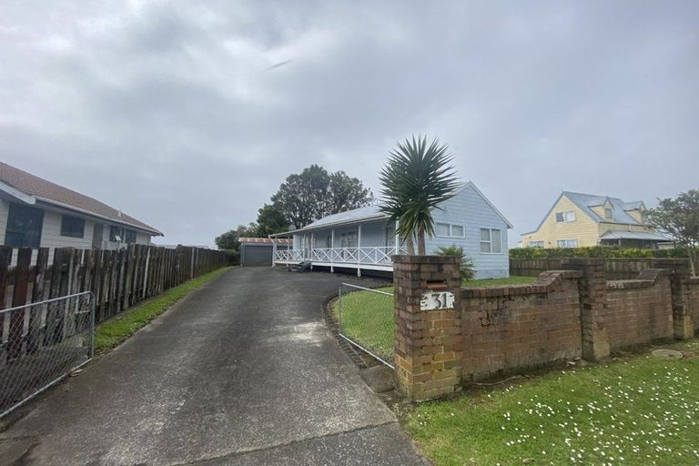 Photo of property in 31 Burundi Avenue, Clendon Park, Auckland, 2103