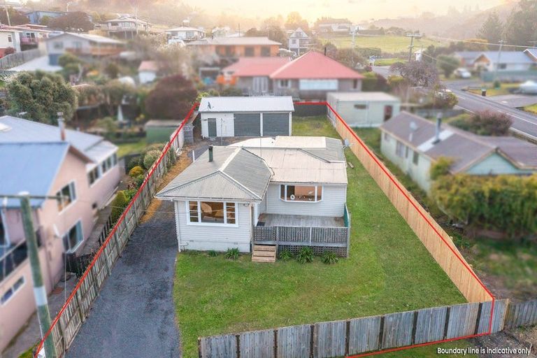 Photo of property in 34 Edna Street, Ocean View, Dunedin, 9035