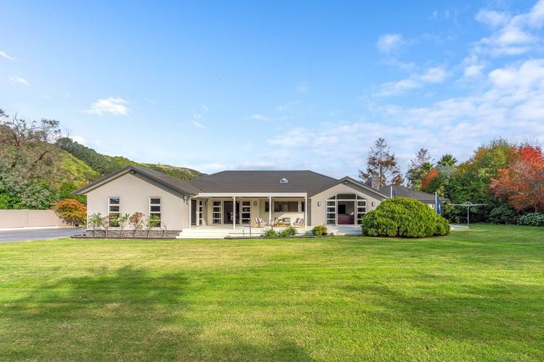 Photo of property in 158 Raumati Road, Raumati Beach, Paraparaumu, 5032