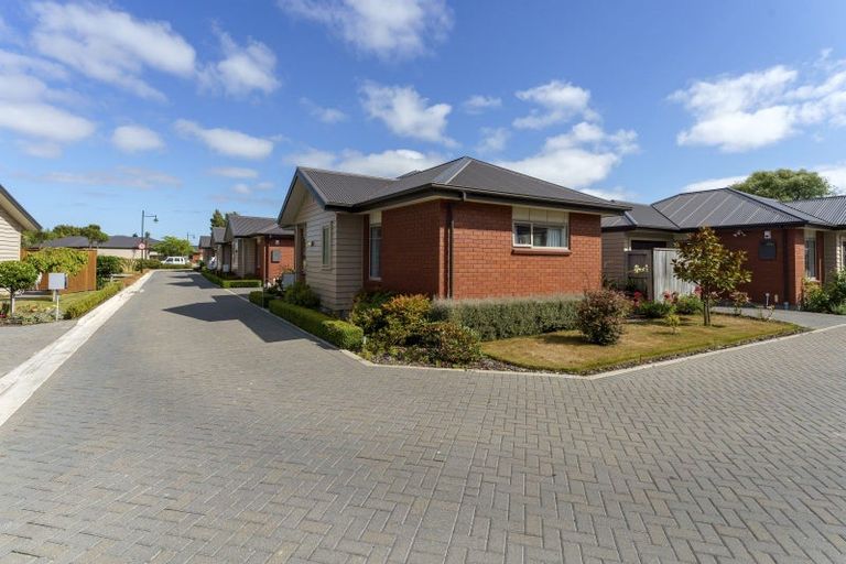 Photo of property in 45 Streamside Court, Woolston, Christchurch, 8062