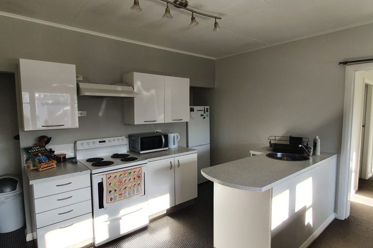 Photo of property in 11 Wilson Street, Newtown, Wellington, 6021