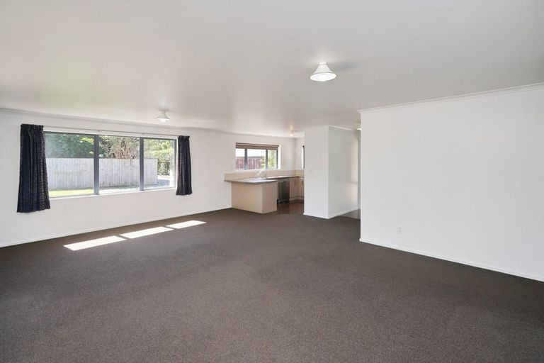 Photo of property in 15 Church Street, Oxford, 7430