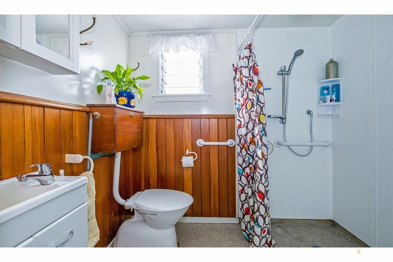 Photo of property in 33 Harris Street, Waimate, 7924