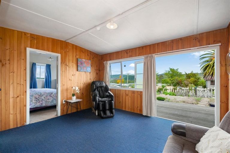 Photo of property in 121 Rangatira Drive, Mangakino, 3421