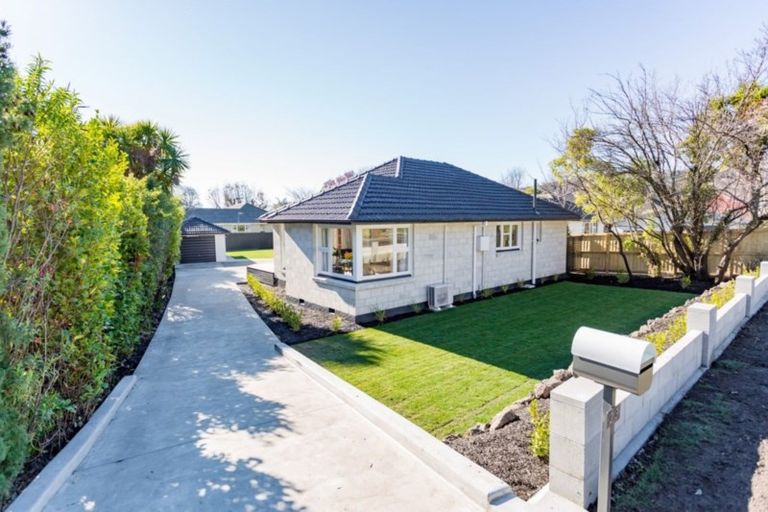 Photo of property in 23 Centaurus Road, Cashmere, Christchurch, 8022