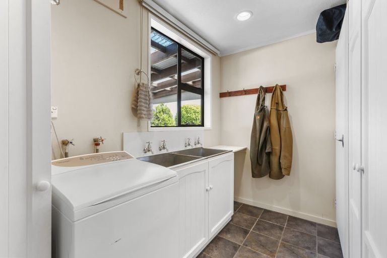 Photo of property in 22 Queen Street, Westport, 7825