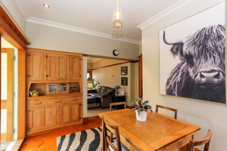 Photo of property in 5 Holsworthy Road, Lower Vogeltown, New Plymouth, 4310