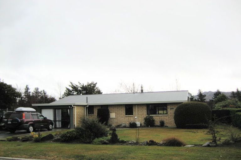 Photo of property in 87 Newcastle Street, Clyde, 9330