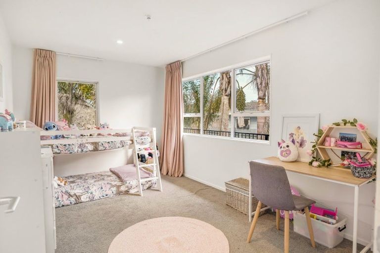 Photo of property in 41 Kemp Road, Kerikeri, 0230