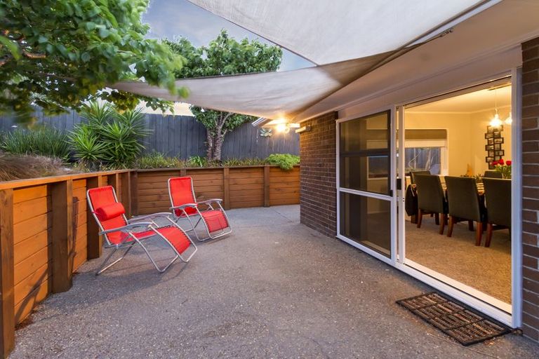 Photo of property in 56 Channing Crescent, Botany Downs, Auckland, 2010