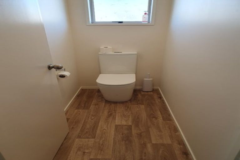 Photo of property in 17 Bush Road, Mosgiel, 9024