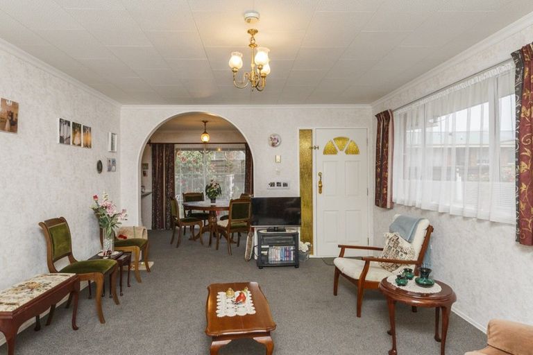 Photo of property in 142c Heretaunga Street, Palmerston North, 4414