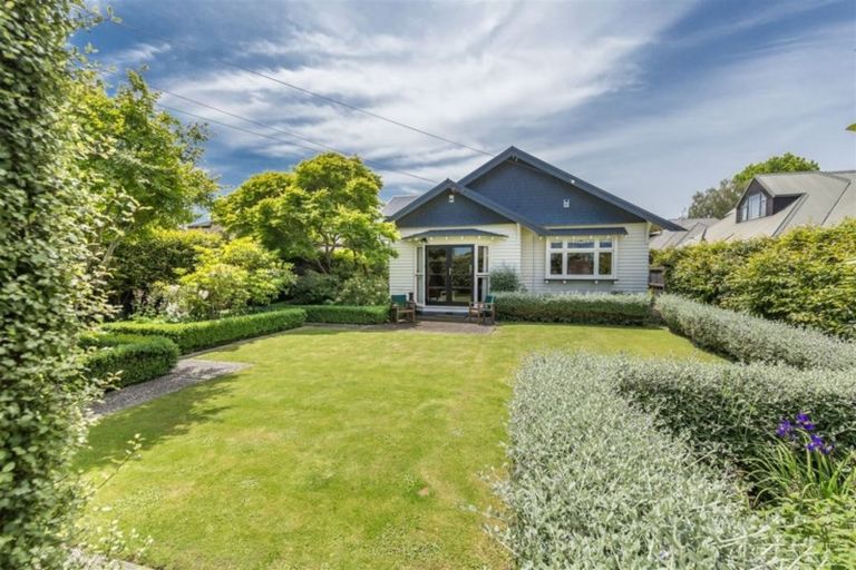 Photo of property in 44 Hamilton Avenue, Ilam, Christchurch, 8041