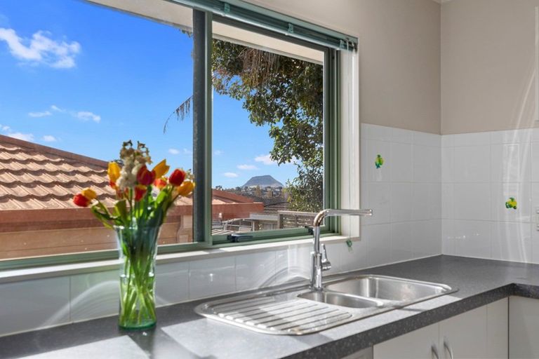 Photo of property in 6 Verona Way, Judea, Tauranga, 3110