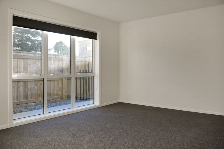 Photo of property in 13-15 Gillespie Street, Taita, Lower Hutt, 5011
