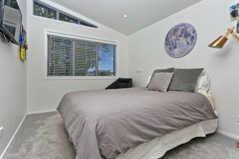 Photo of property in 63 Sycamore Drive, Sunnynook, Auckland, 0620