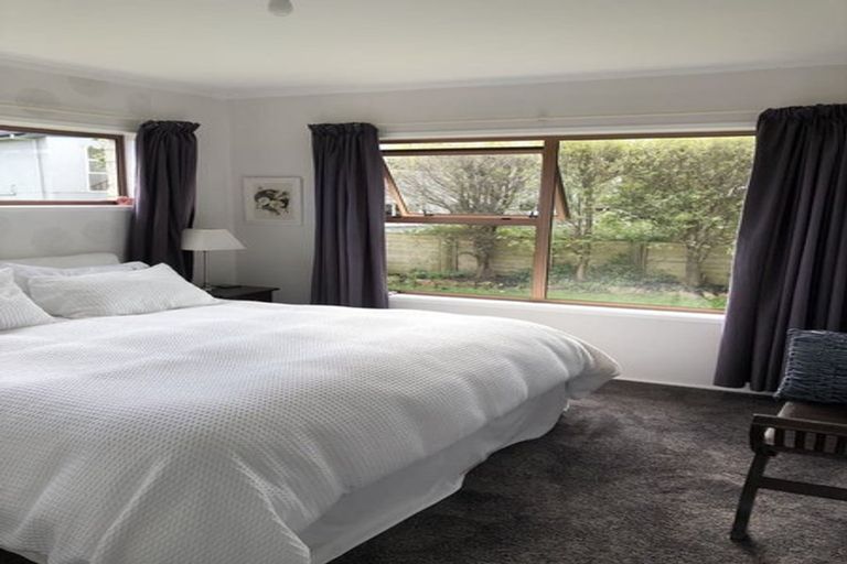 Photo of property in 6 Amorino Drive, Red Beach, 0932