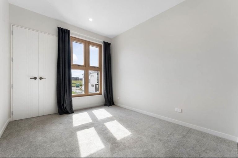 Photo of property in 52 Tahetoka Street, Westgate, Auckland, 0814