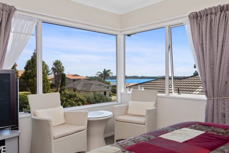 Photo of property in 15 Village Park Drive, Welcome Bay, Tauranga, 3112