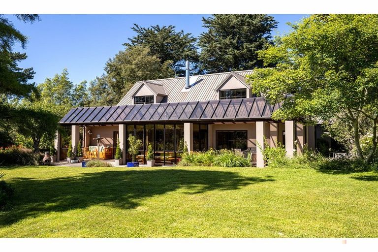 Photo of property in 5 Pye Road, Geraldine Downs, Geraldine, 7991