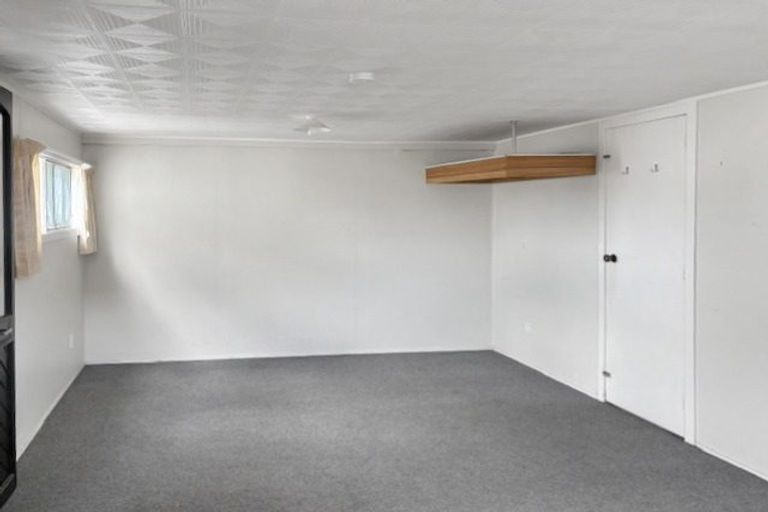 Photo of property in 44 Power Street, Levin, 5510