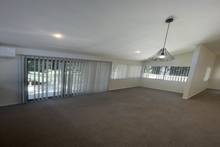 Photo of property in 42 Collie Street, Hillpark, Auckland, 2102