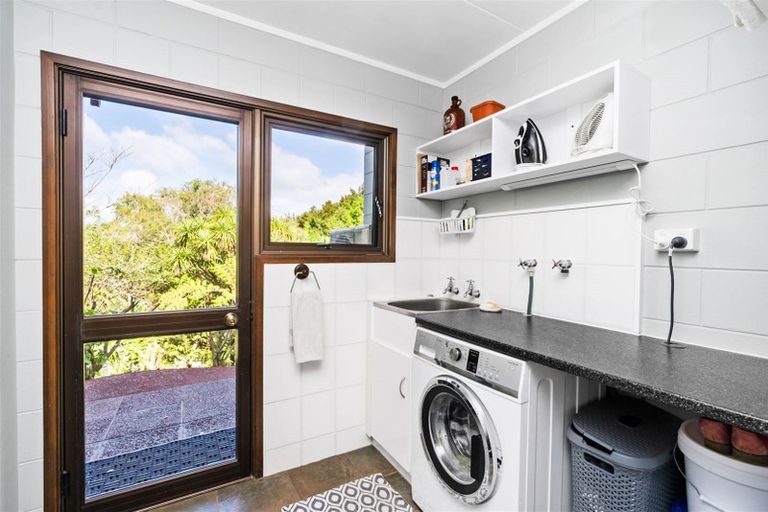 Photo of property in 213 Fairway Drive, Te Kamo, Whangarei, 0112