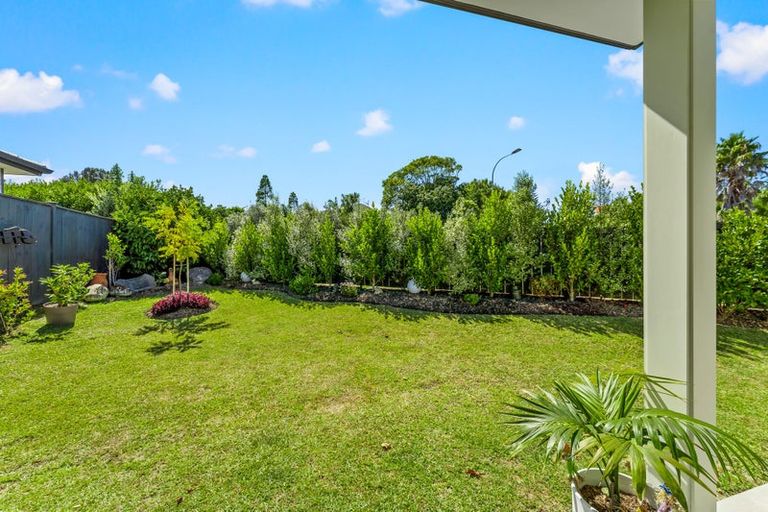 Photo of property in 2 Maylee Crescent, Gulf Harbour, Whangaparaoa, 0930