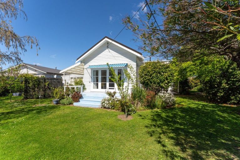 Photo of property in 37 Eltham Road, Blenheim, 7201