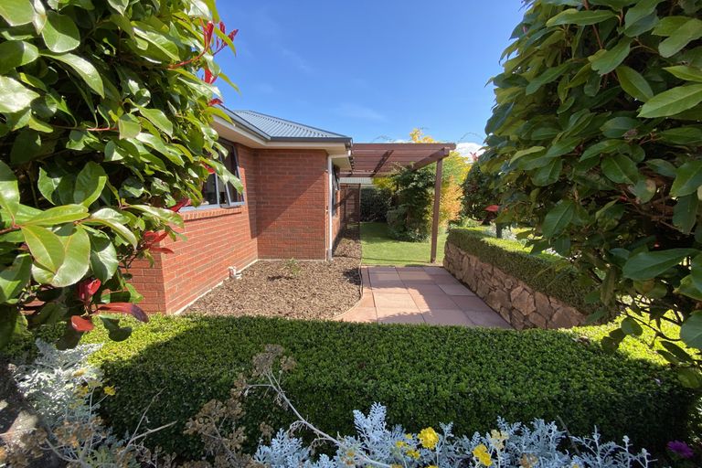 Photo of property in 16 Fenty Place, Mosgiel, 9024