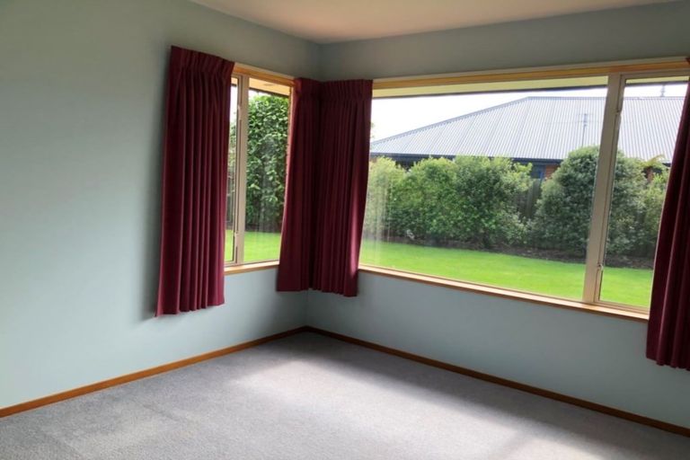 Photo of property in 24 Lexington Place, Shirley, Christchurch, 8061