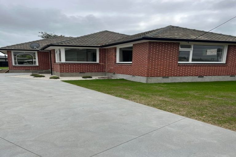 Photo of property in 17 Erin Crescent, Mairehau, Christchurch, 8013