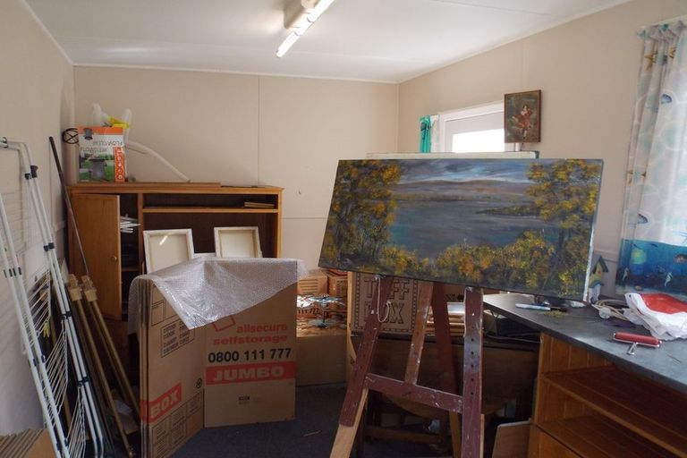 Photo of property in 30 Kuku Street, Tangimoana, 4822