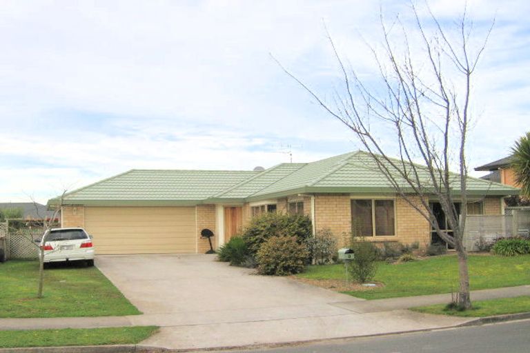 Photo of property in 7 Highbury Place, Nawton, Hamilton, 3200