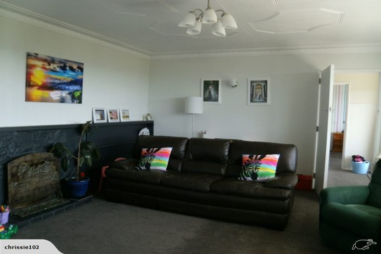 Photo of property in 72 Wilson Road, Balclutha, 9230