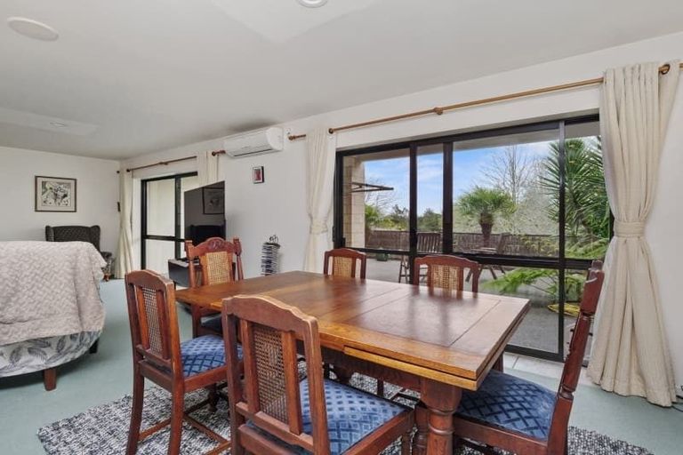 Photo of property in 92 Albany Highway, Greenhithe, Auckland, 0632