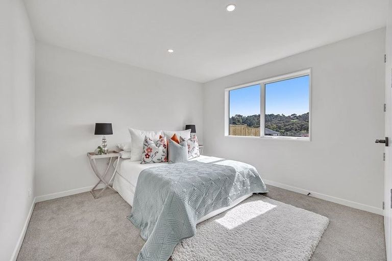 Photo of property in 10 Lumber Rise, Swanson, Auckland, 0614