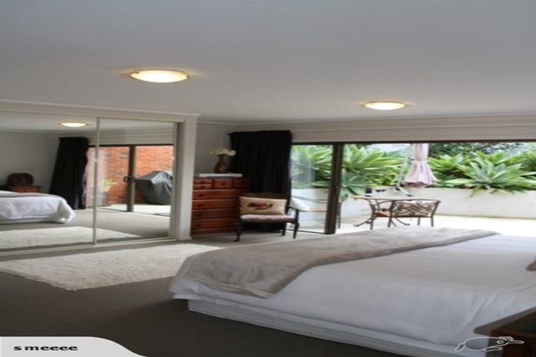 Photo of property in 43 Sharon Road, Waiake, Auckland, 0630