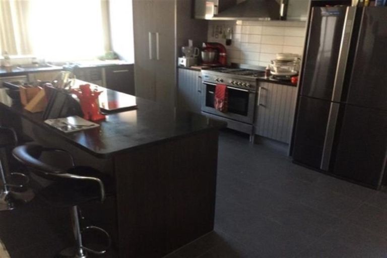 Photo of property in 22 Kestev Drive, Flat Bush, Auckland, 2016