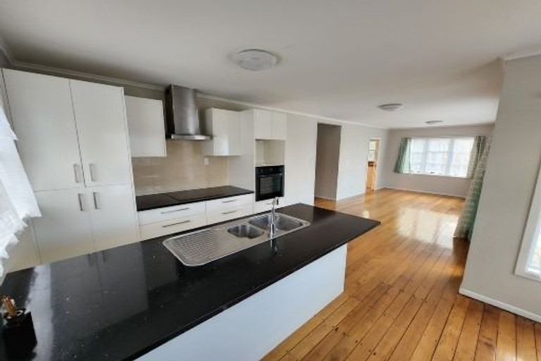 Photo of property in 31 Cosgrave Road, Papakura, 2110