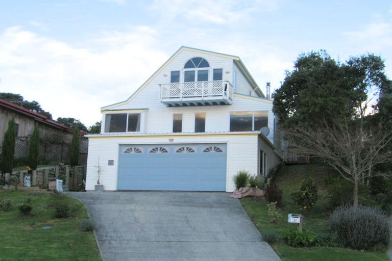 Photo of property in 35 Fidelis Avenue, Snells Beach, 0920