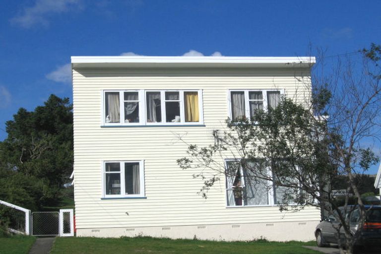 Photo of property in 44 Astrolabe Street, Cannons Creek, Porirua, 5024