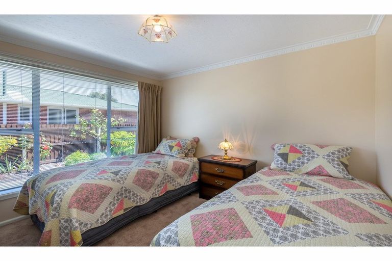 Photo of property in 335 Woodham Road, Wainoni, Christchurch, 8061